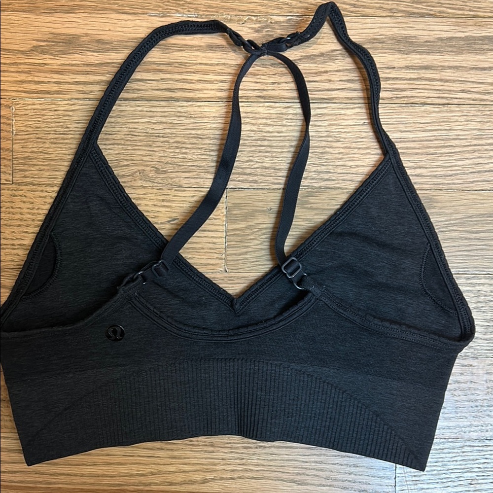 Womens gray lululemon workout bra